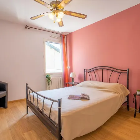 Baratzean Apartment