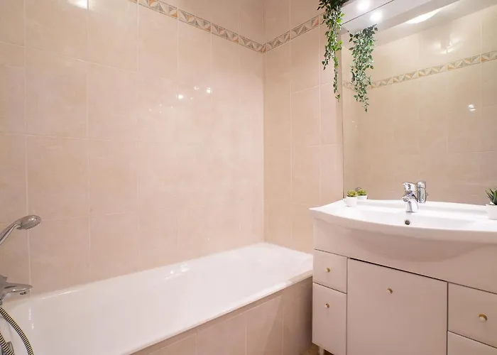 Apartman Baratzean By Interhome